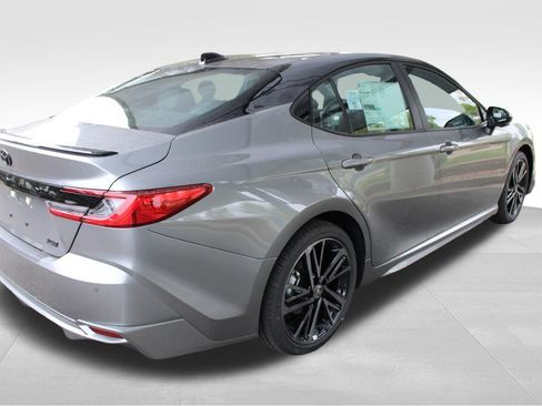 New 2026 Toyota Camry XSE AWD/4WD image 15
