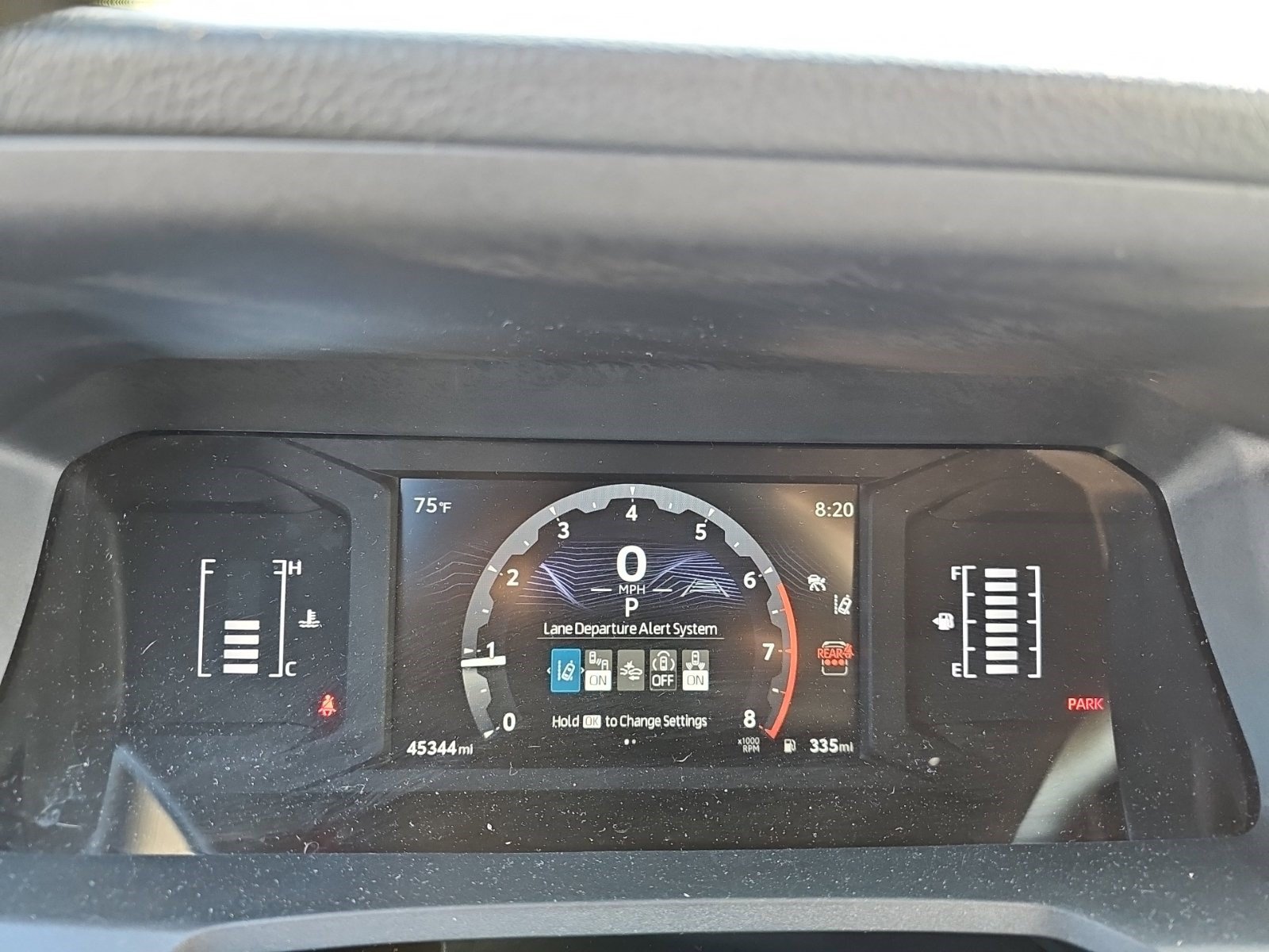 Used 2025 Toyota 4Runner SR5 AWD/4WD image 21