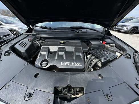 Used 2015 Chevrolet Equinox LT w/ Driver Convenience Package image 27