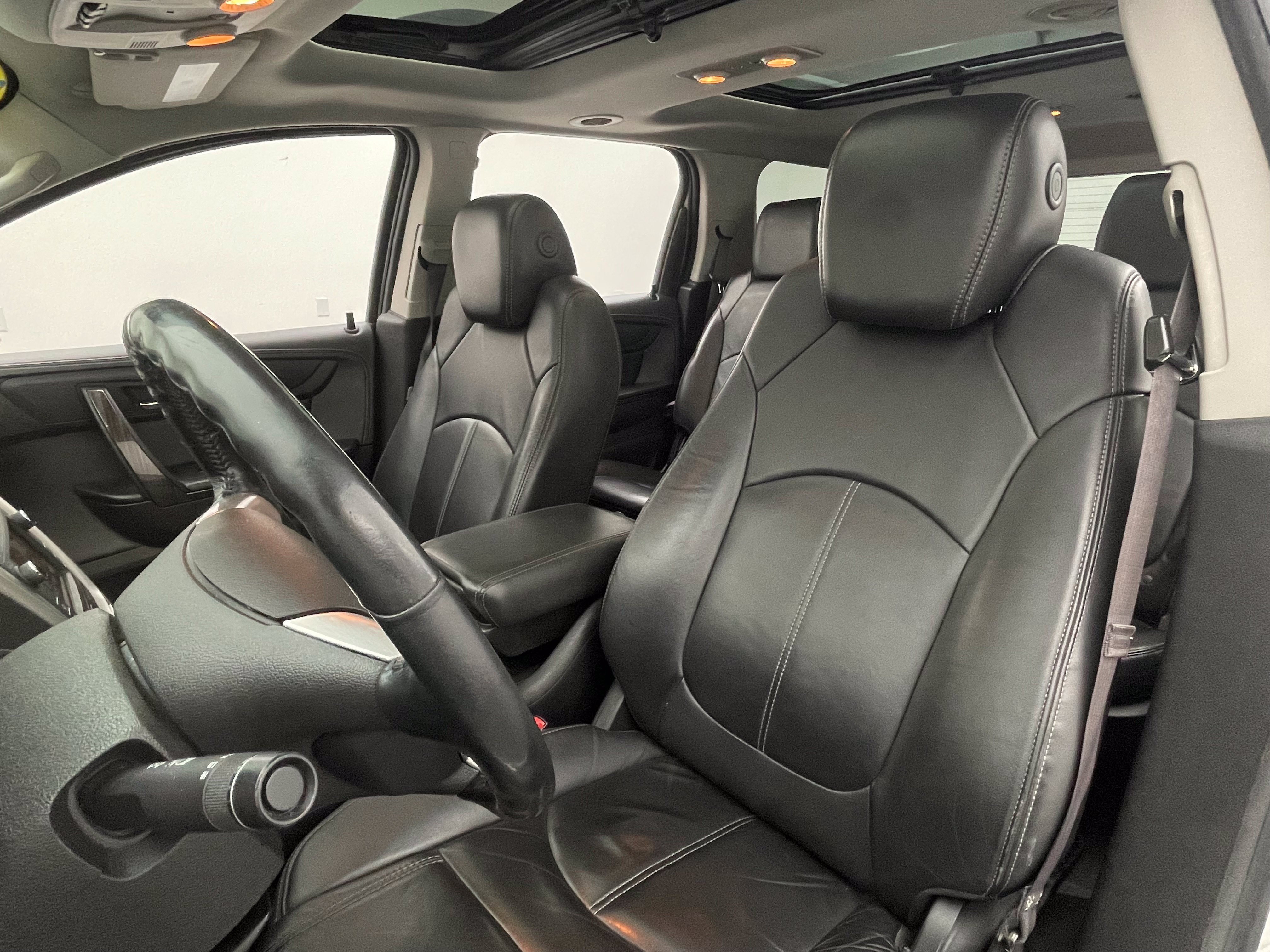 Used 2015 GMC Acadia SLT FWD image 18