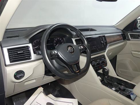 Used 2019 Volkswagen Atlas SEL Premium AWD/4WD image 24