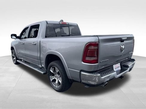 Used 2022 RAM 1500 Laramie AWD/4WD image 5