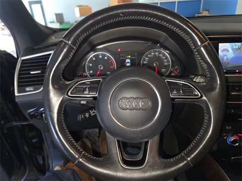 Used 2015 Audi Q5 2.0T Premium Plus w/ Technology Package image 14