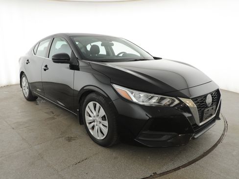Used 2020 Nissan Sentra S FWD image 3
