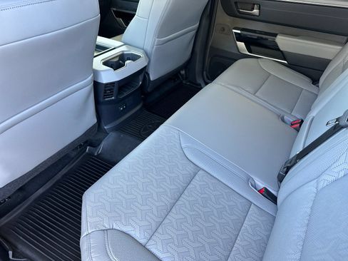 Used 2023 Toyota Tundra Limited AWD/4WD image 12