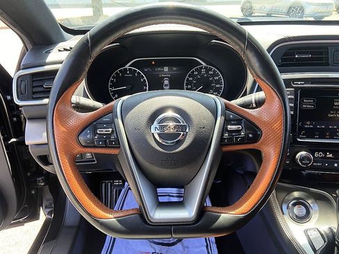 Used 2020 Nissan Maxima Platinum w/ Reserve Package FWD image 13