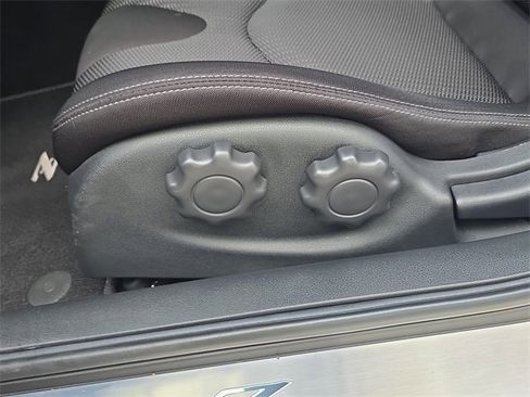 Certified 2024 Nissan Z Sport w/ Floor Mat Package image 17