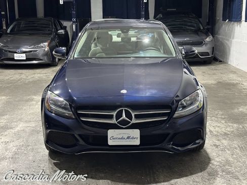 Used 2016 Mercedes-Benz C 300 4MATIC Sedan image 3