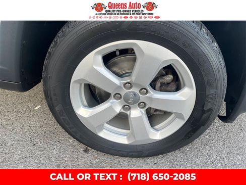 Used 2020 Jeep Compass Latitude AWD/4WD image 29