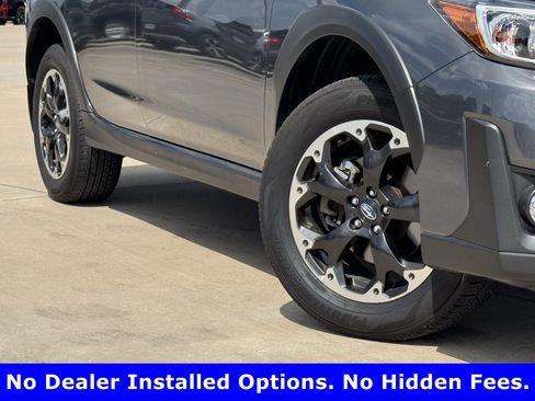 Used 2023 Subaru Crosstrek 2.0i Premium AWD/4WD image 3
