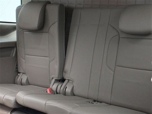 Used 2016 GMC Yukon SLT w/ Open Road Package image 27