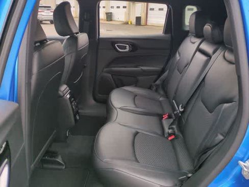 New 2026 Jeep Compass Latitude AWD/4WD image 20