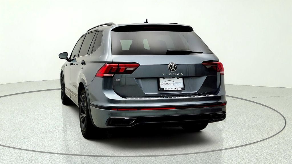 Used 2023 Volkswagen Tiguan SE R-Line FWD image 6