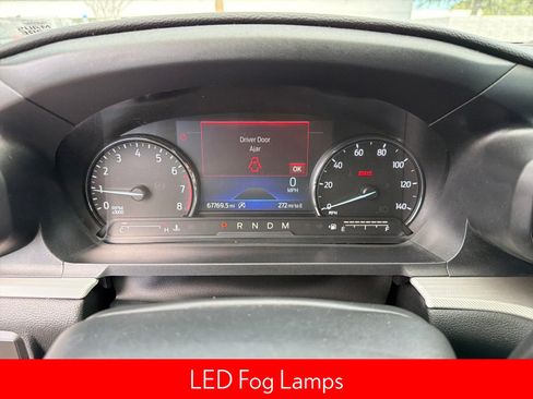 Used 2020 Ford Explorer XLT w/ Equipment Group 202A image 13