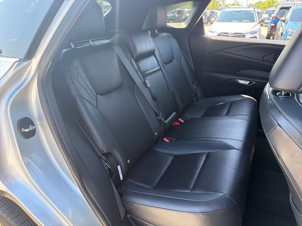 Used 2025 Lexus RX 350 FWD w/ Technology Package image 23