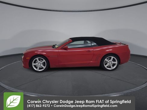 Used 2013 Chevrolet Camaro SS RWD image 9