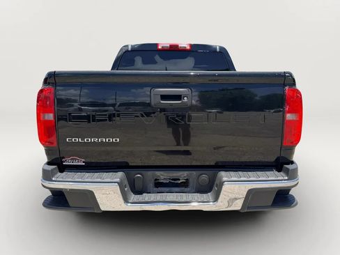 Used 2021 Chevrolet Colorado W/T w/ WT Convenience Package RWD image 6