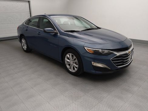 Used 2025 Chevrolet Malibu LT FWD image 11