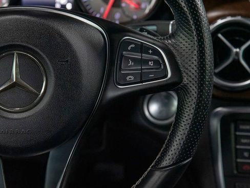 Used 2016 Mercedes-Benz GLA 250 4MATIC image 29