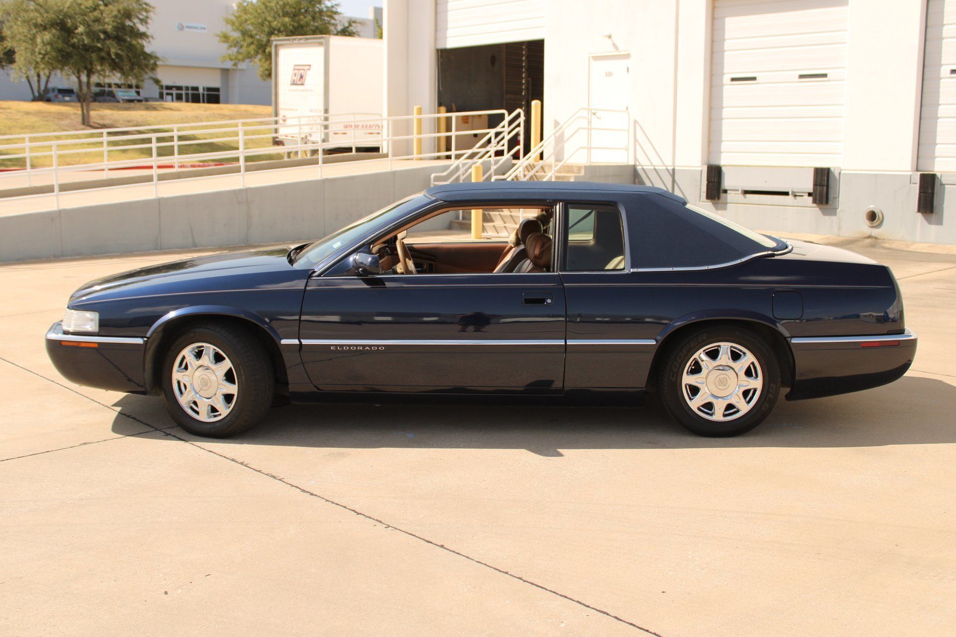 Used 1997 Cadillac Eldorado w/ Leather/Lumbar Pkg FWD image 5