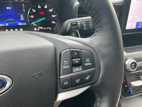 Used 2020 Ford Explorer Limited AWD/4WD image 16