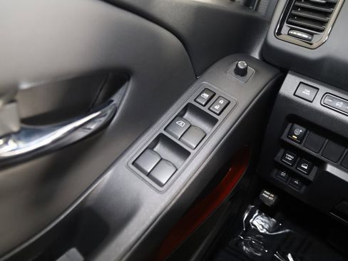 Used 2024 Nissan Frontier PRO-4X w/ Technology Package image 30