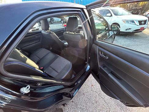 Used 2018 Toyota Corolla L image 8