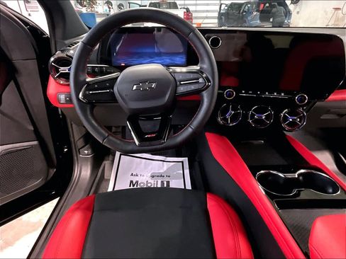 Used 2025 Chevrolet Blazer EV RS image 17