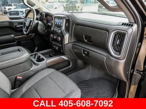 Used 2022 Chevrolet Silverado 1500 RST AWD/4WD image 16