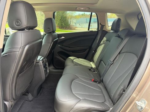 Used 2017 Buick Envision Premium AWD/4WD image 39