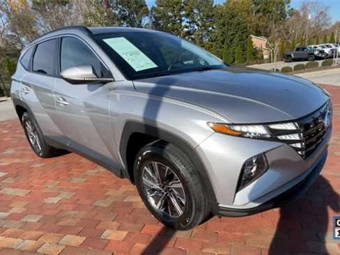 Used 2024 Hyundai Tucson Blue image 3