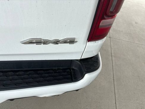 Used 2020 RAM 1500 Big Horn AWD/4WD image 11