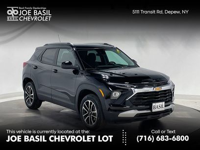 Used 2025 Chevrolet TrailBlazer LT w/ LT Cold Weather Package