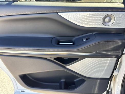 New 2026 Lincoln Navigator L Black Label AWD/4WD image 20