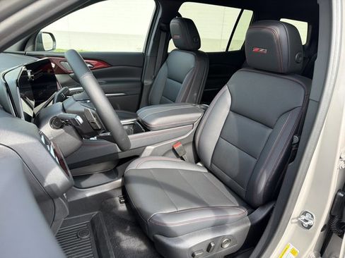 New 2026 Chevrolet Traverse Z71 image 11