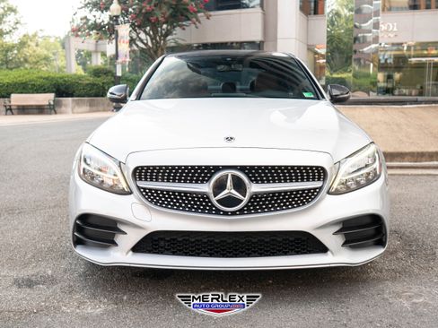 Used 2019 Mercedes-Benz C 300 Sedan image 2