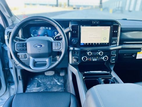 New 2026 Ford F350 Lariat w/ Lariat Ultimate Package image 17