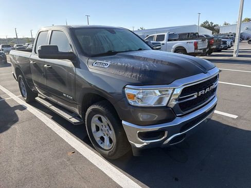 Used 2019 RAM 1500 Tradesman AWD/4WD image 3