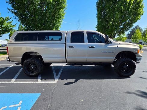 Used 2004 Dodge Ram 2500 Truck SLT w/ Trailer Tow Group AWD/4WD image 4