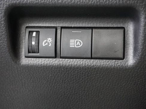 Used 2024 Toyota RAV4 LE AWD/4WD image 21