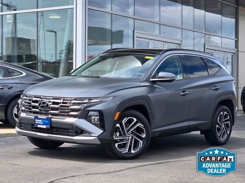 Certified 2025 Hyundai Tucson Limited AWD/4WD image 1