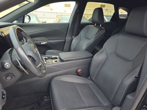 Used 2024 Lexus RX 350 Premium Plus image 8