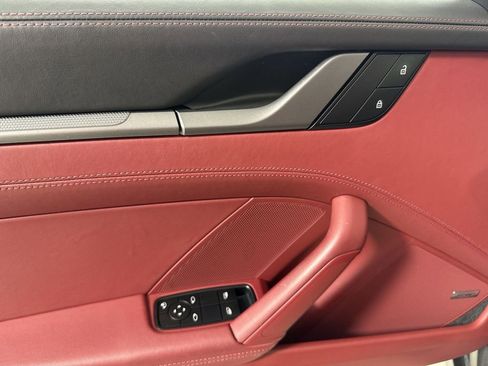 Certified 2023 Porsche 911 Carrera S RWD image 34
