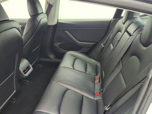 Used 2023 Tesla Model 3 Standard Range image 14