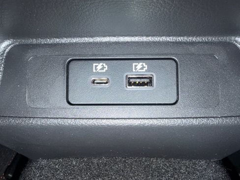Used 2024 Nissan Altima 2.5 SR w/ SR Premium Package FWD image 33