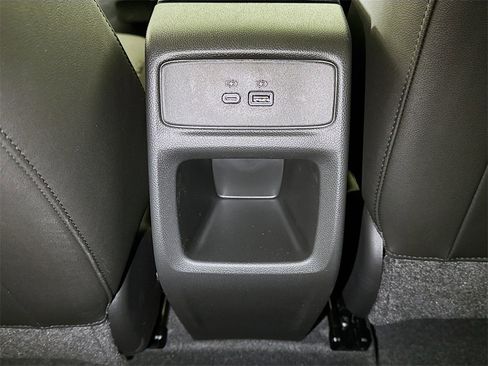 New 2026 Chevrolet Trax LT w/ Sunroof Package image 14