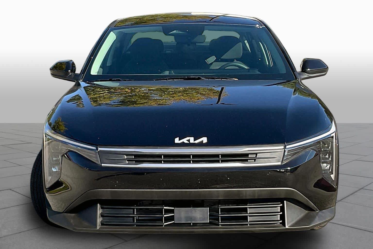 Used 2025 Kia K4 FWD image 4