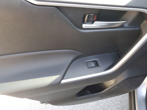 Certified 2023 Toyota RAV4 XLE AWD/4WD image 16