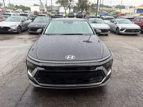 Used 2025 Hyundai Sonata SEL FWD image 8