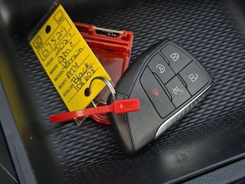 New 2027 GMC Terrain AT4 w/ Convenience Package III AWD/4WD image 27